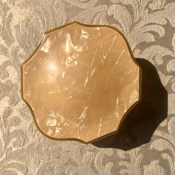 Vintage/Antique Amber Coloured Glass Powder Jar with Lid for Loose makeup powder - Picture 4 of 7